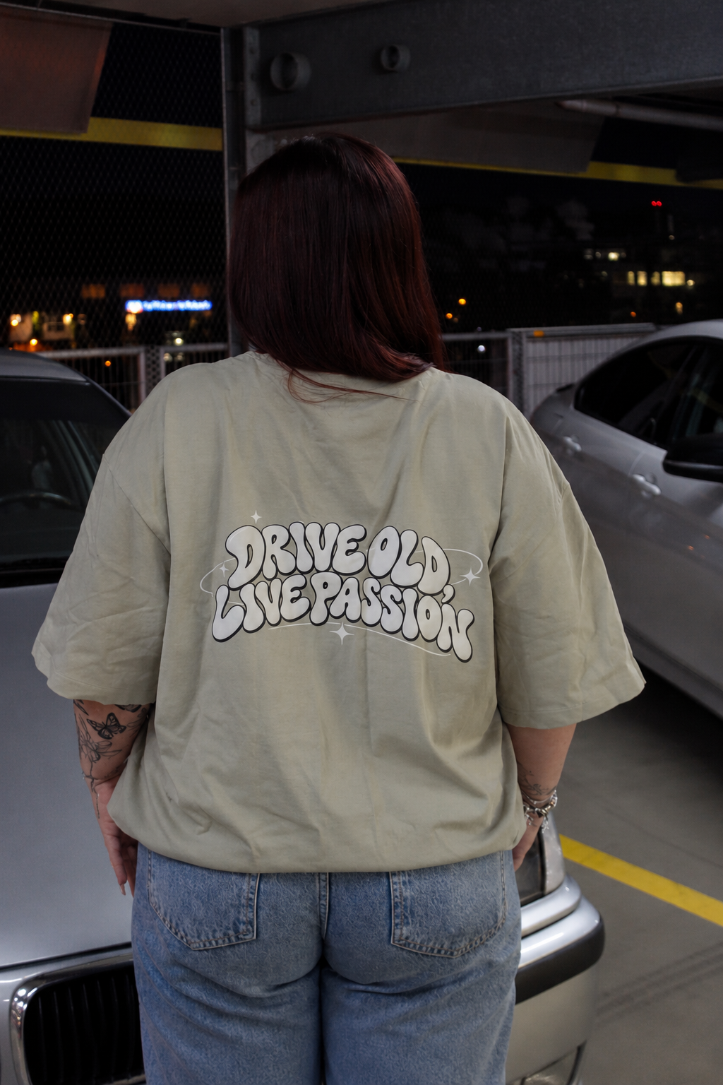 Oversized T-Shirt „Drive Old, Live Passion“