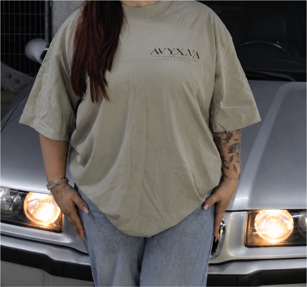 Oversized T-Shirt „Drive Old, Live Passion“